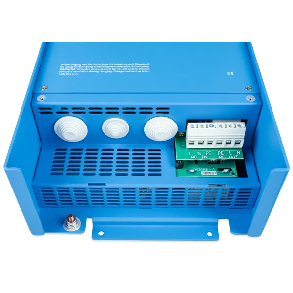 Měnič/nabíječ Victron Energy MultiPlus C 24V/1200VA/25A-16A