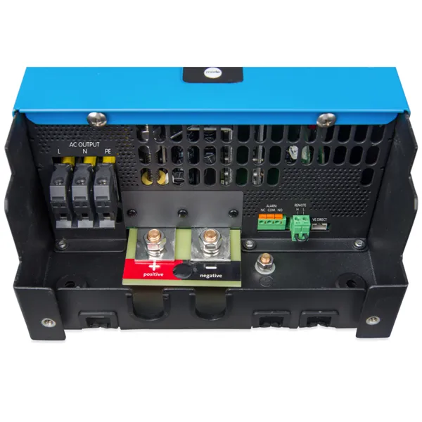 Měnič Victron Energy 24V/3000VA Smart