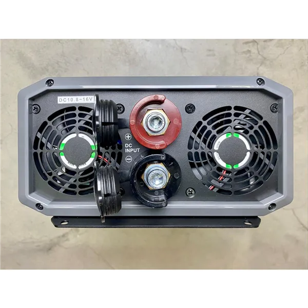 Měnič napětí EPever IPower Plus 2000W 48V