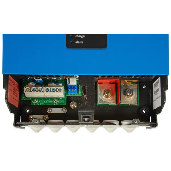 Měnič/nabíječ Victron Energy Multiplus 12V/2000VA/80A-32A